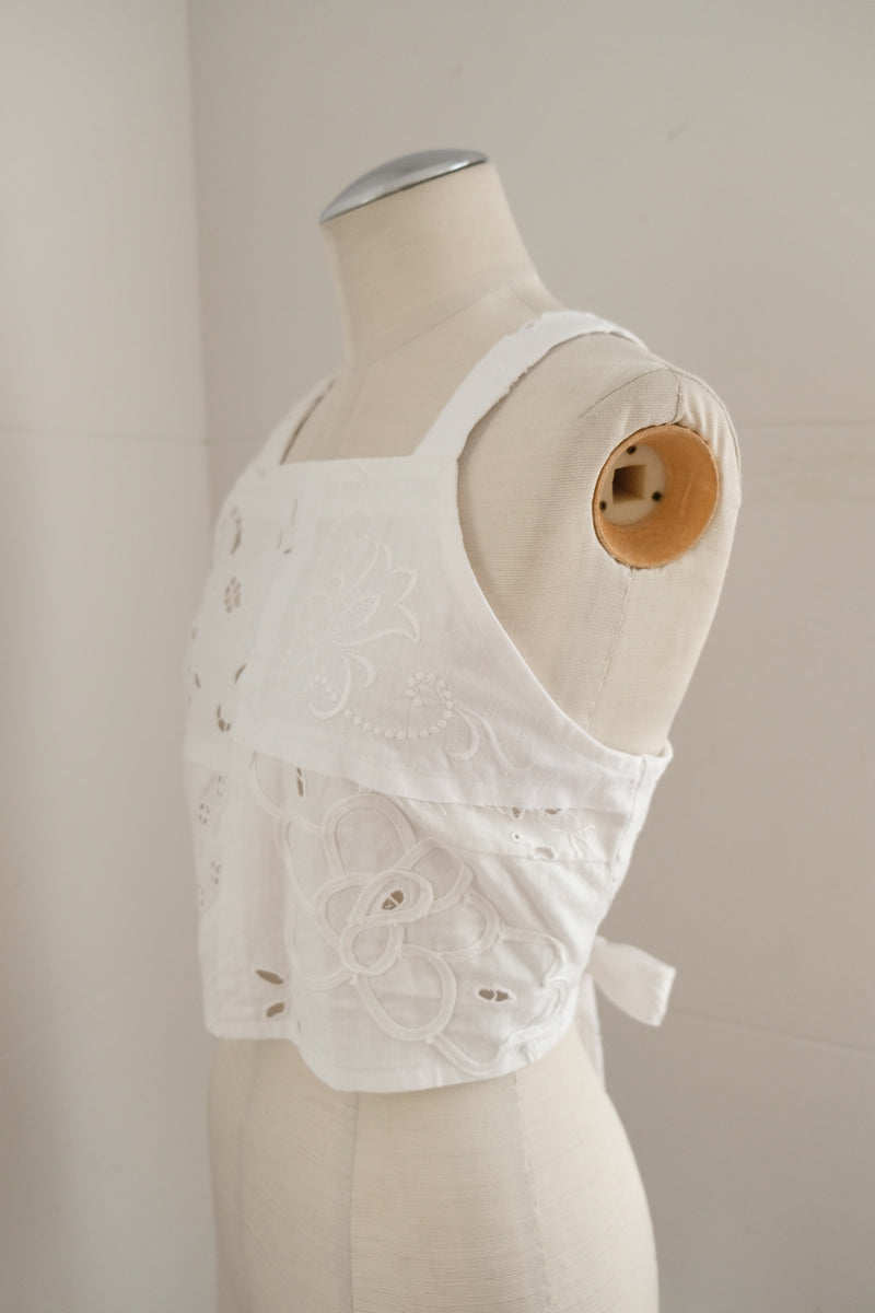 cutwork lace camisole A