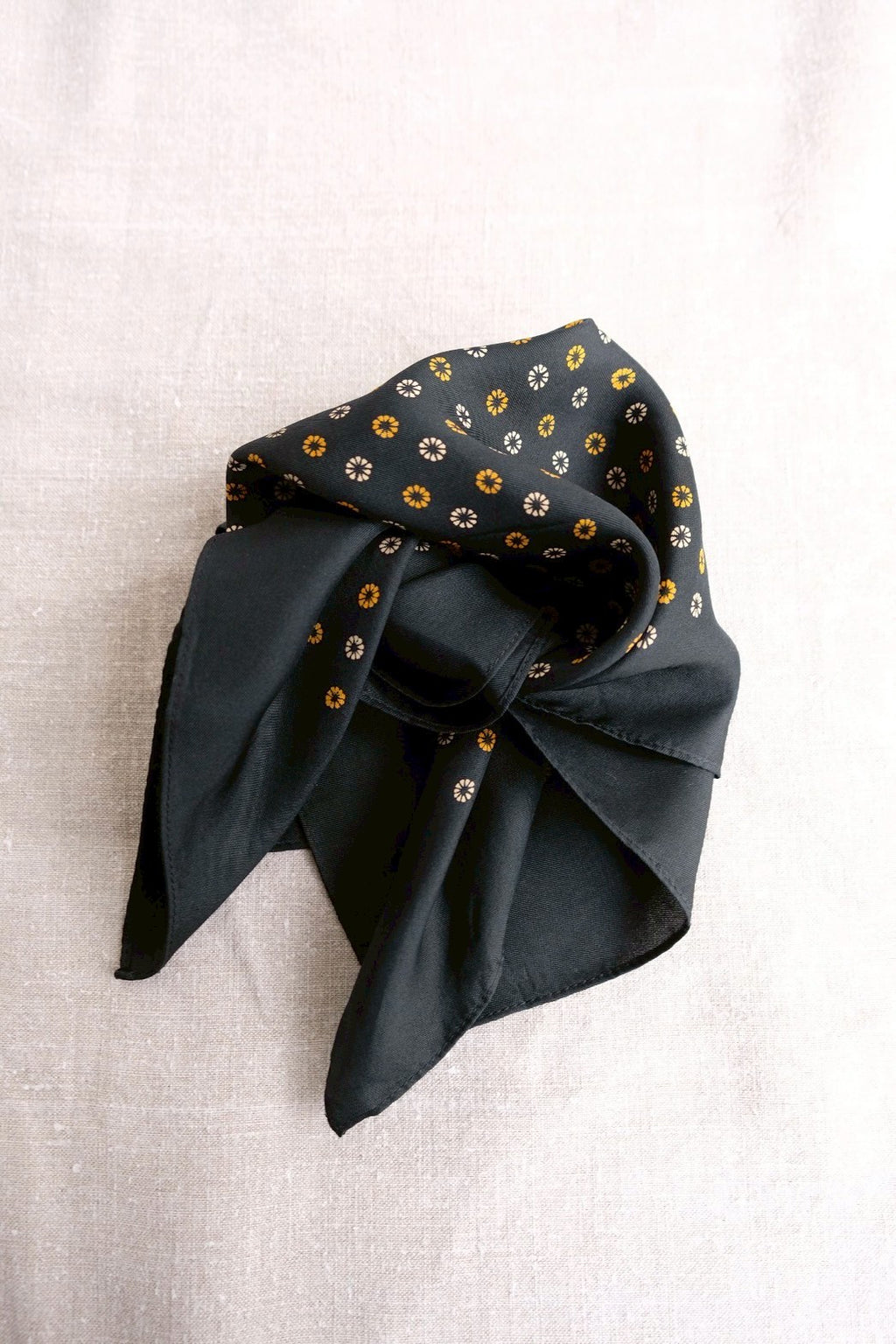 【新品未使用】malion vintage パッチワークスカーフ vintage scarf – MALION vintage