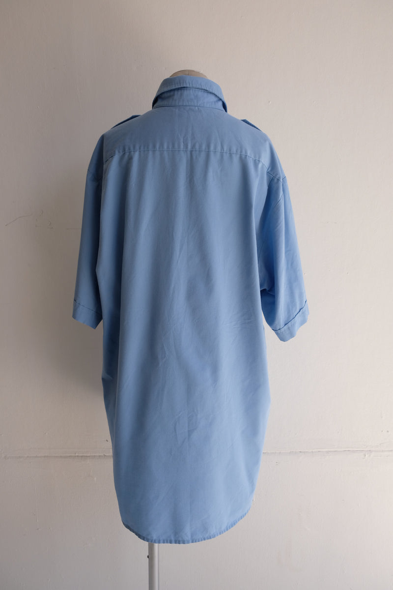 half sleeve epaulet shirt