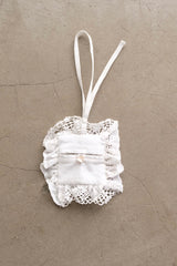 cutwork lace belt & pouch