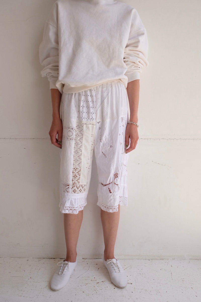 cutwork lace frill half pants