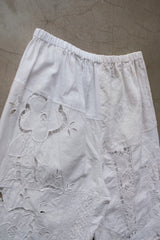 cutwork lace frill half pants