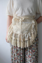 lace mini apron