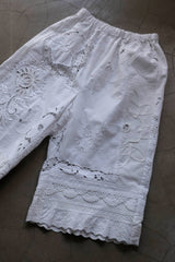 cutwork lace frill half pants