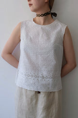 cutwork no sleeve tops