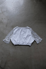 lace sleeve short blouse