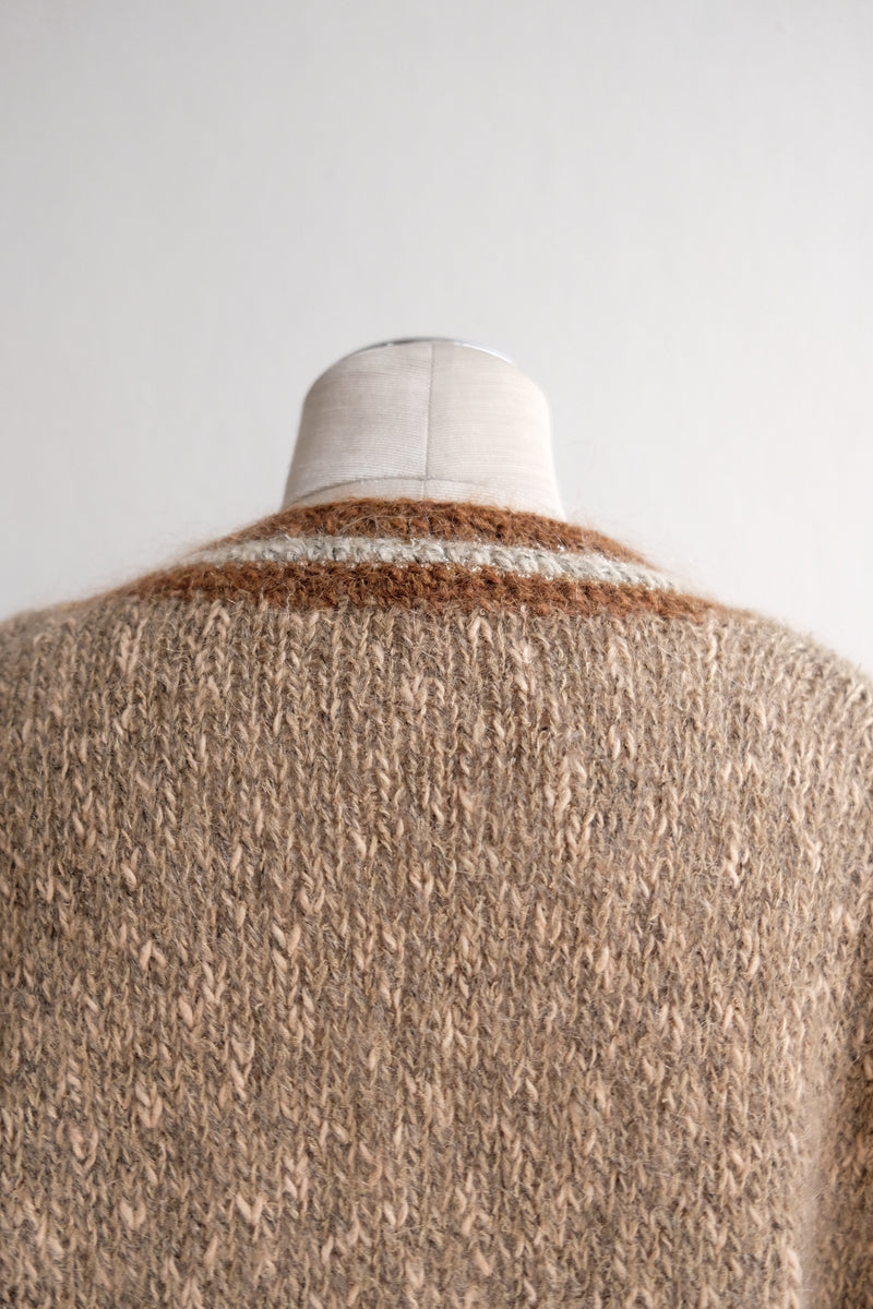 line wool cardigan