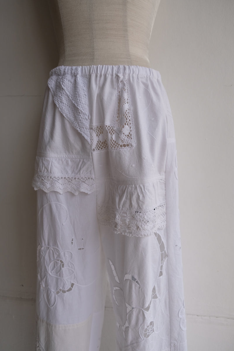 cutwork lace frill pants