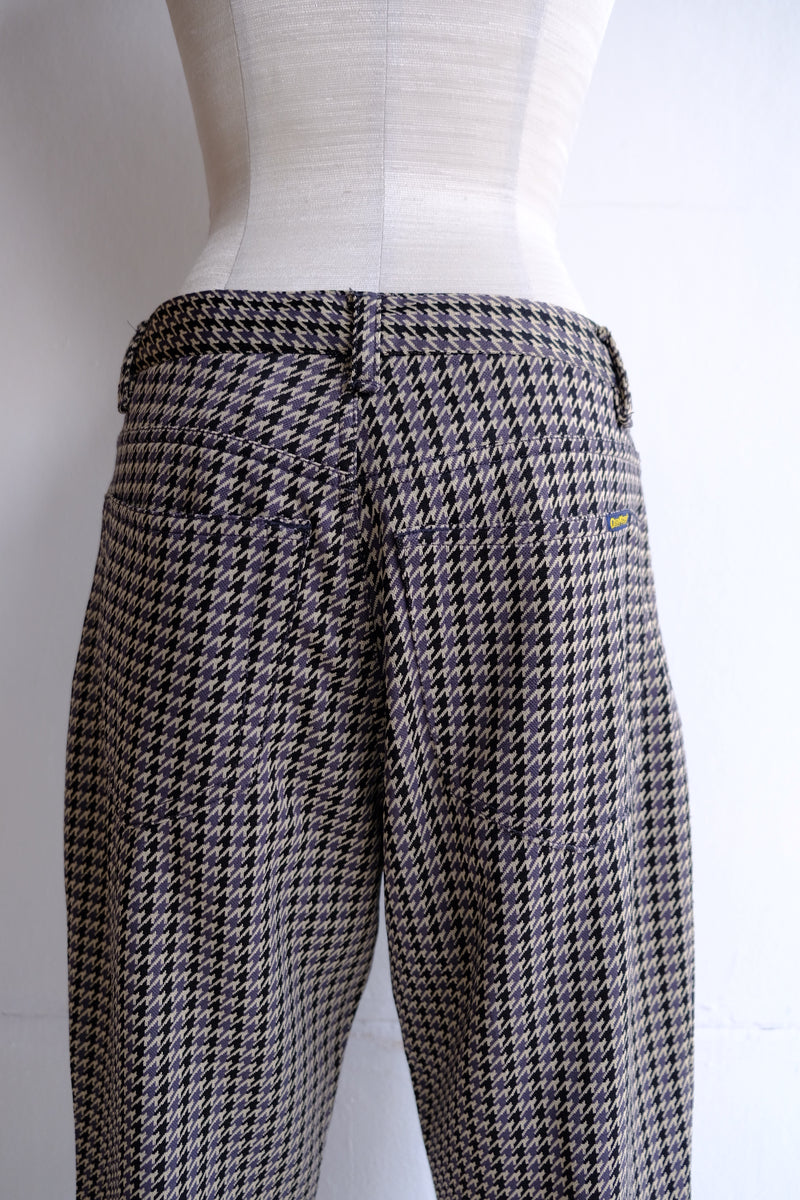 houndstooth pattern pants