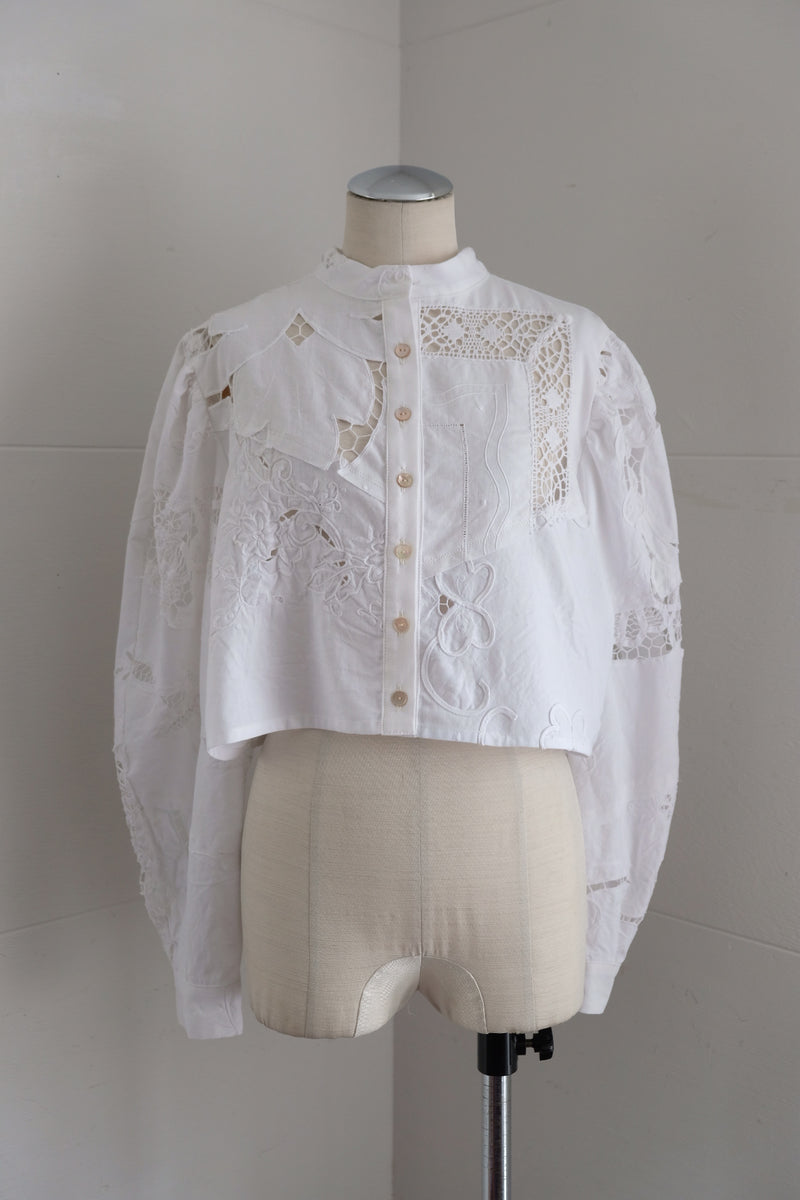 cutwork short blouse D