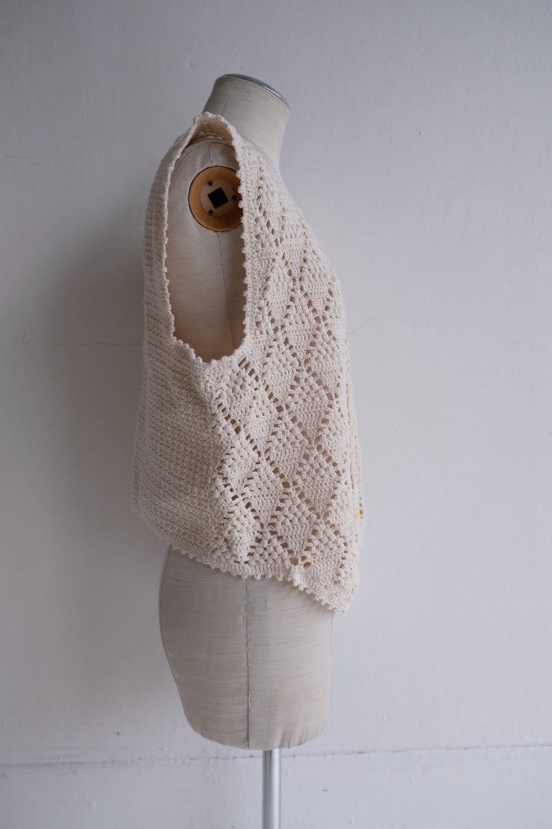 knit vest