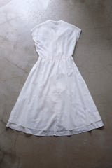 v-neck cache-coeur dress