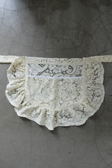 lace mini apron