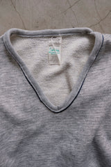 long  sleeve line sweat