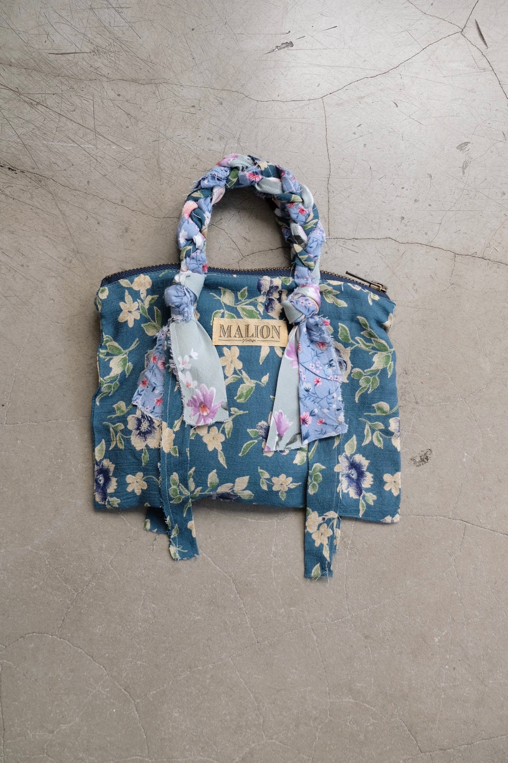 【新品未使用】malion vintage パッチワークスカーフ 新品未使用】malion vintage パッチワークスカーフ 【公式通販】