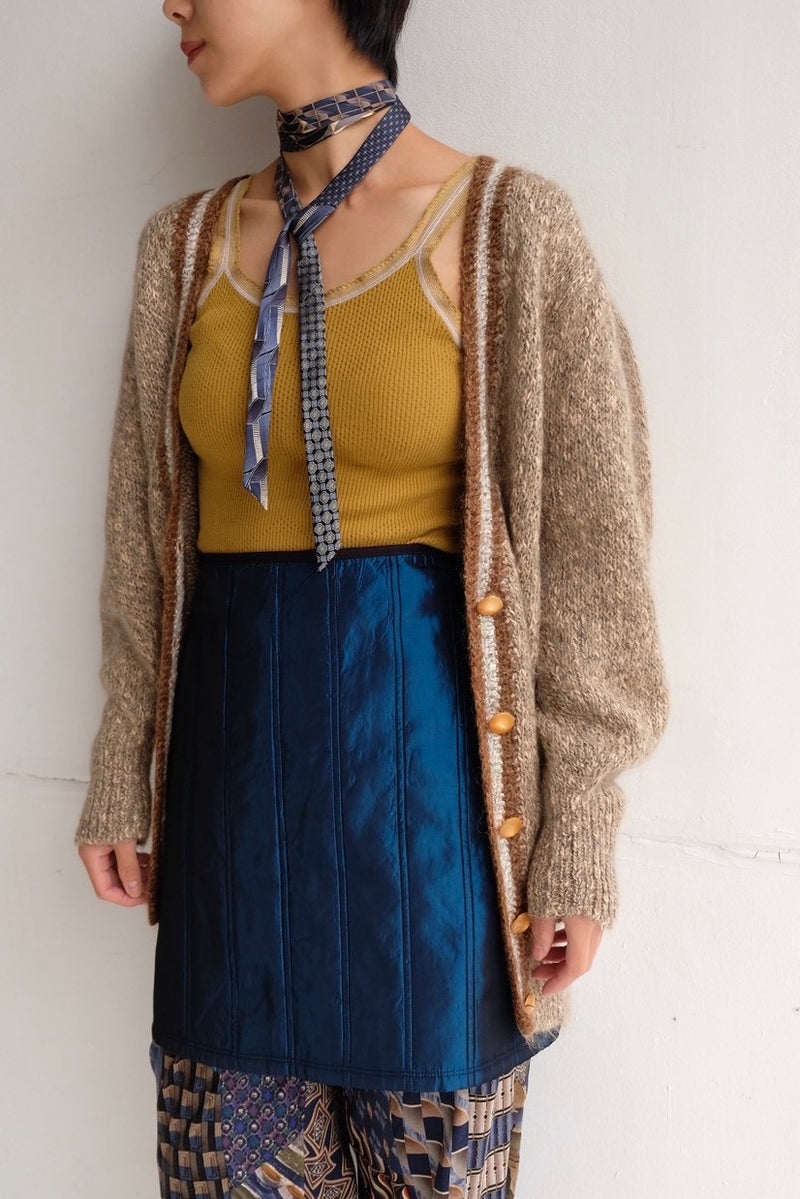 line wool cardigan