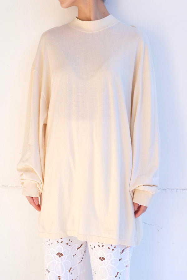 high neck long sleeve T-shirt