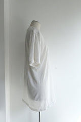 v neck T-shirt